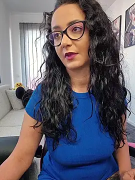 Snapshot of KatherineRyder chatting on June 9, 5:30 am KatherineRyder online show from June 9, 5:30 am