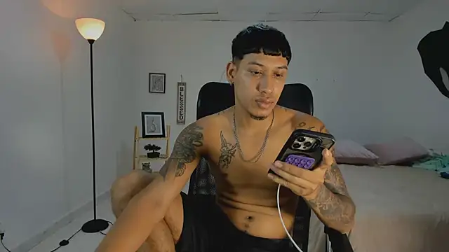 slim master12 online show from March 2, 9:21 pm