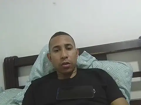 Snapshot of hot_mechanic chatting on March 14, 5:02 am hot mechanic online show from March 14, 5:02 am