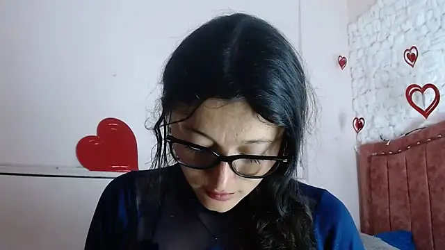 lunazulsj online show from March 20, 3:47 pm