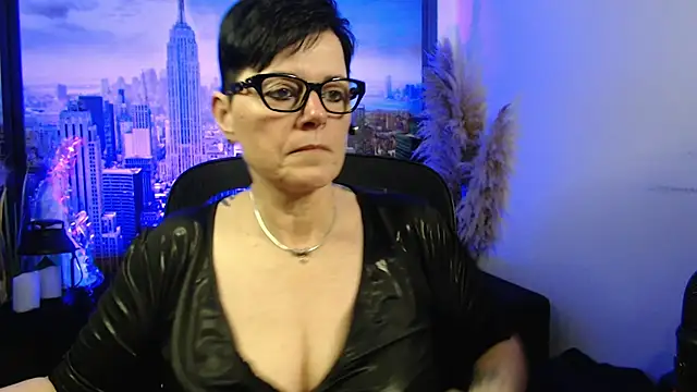 ninarandmann online show from January 13, 5:29 pm