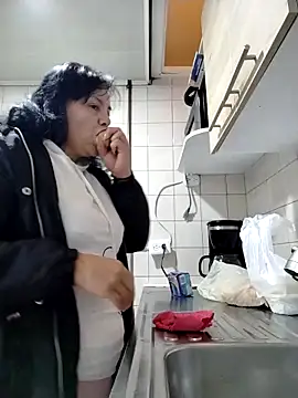 Natasha milf   online show from April 10, 12:43 pm