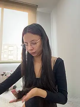 Snapshot of Bonniepark chatting on January 10, 1:02 pm Bonniepark online show from January 10, 1:02 pm