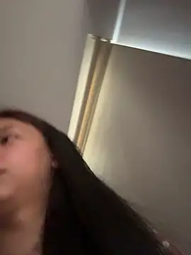 Snapshot of Bonniepark chatting on February 27, 5:02 pm Bonniepark online show from February 27, 5:02 pm