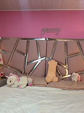 Bonniepark online show from April 8, 12:38 pm