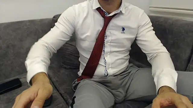 Snapshot of Naughtb0y chatting on July 7, 10:58 pm Naughtb0y online show from July 7, 10:58 pm