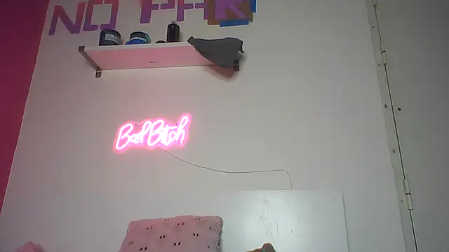 Icy  Diamond online show from May 7, 8:58 pm