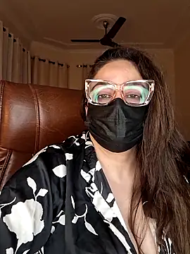 Snapshot of SEXY-Sardarni chatting on January 5, 5:27 pm SEXY-Sardarni online show from January 5, 5:27 pm