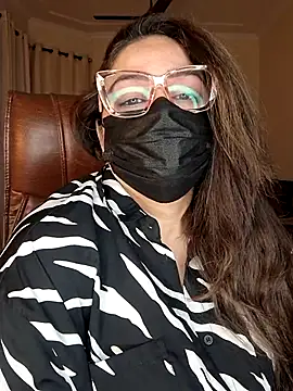 Snapshot of SEXY-Sardarni chatting on January 12, 3:28 pm SEXY-Sardarni online show from January 12, 3:28 pm