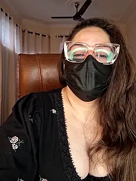 Snapshot of SEXY-Sardarni chatting on January 19, 8:29 am SEXY-Sardarni online show from January 19, 8:29 am