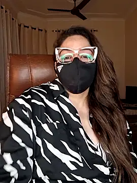 SEXY-Sardarni online show from May 25, 3:40 pm