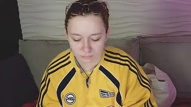 carolina elf online show from January 23, 5:24 am