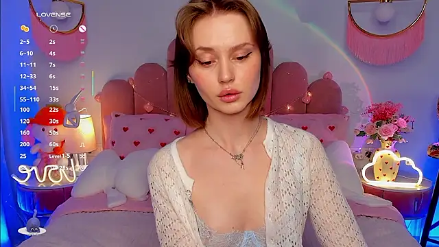 MaryLew online show from March 11, 6:30 am