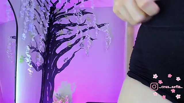  AlejaCruz  online show from January 5, 7:39 pm