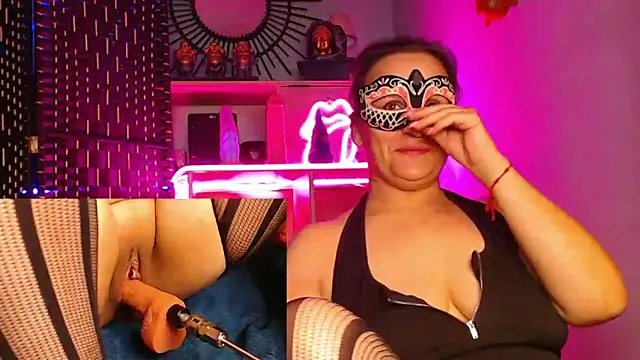 Maria A MUDA online show from March 15, 9:49 pm