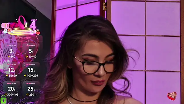 OliviaHawn online show from February 15, 8:16 pm