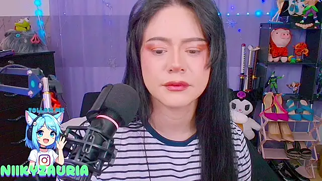  niiky online show from February 5, 12:54 pm