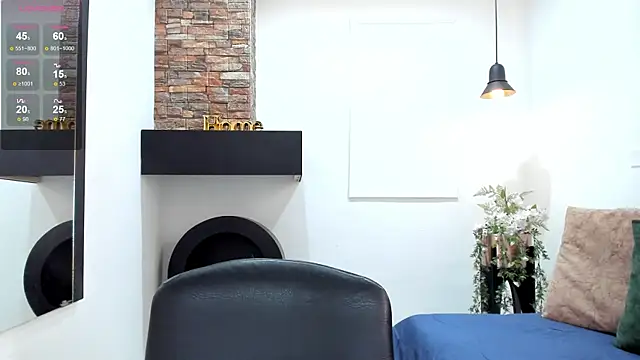  LaraMom  online show from October 21, 7:36 pm