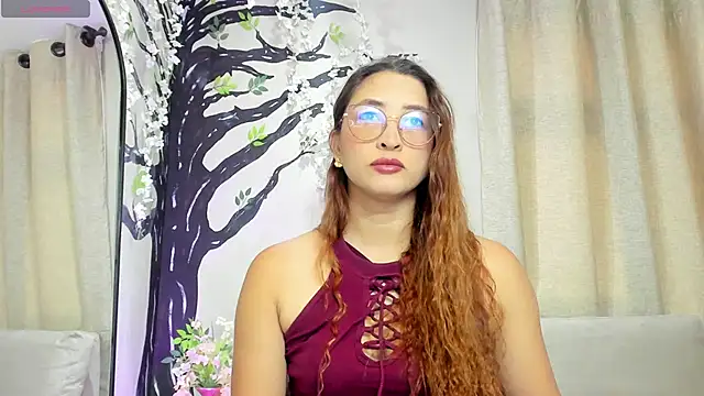  LaraMom  online show from November 16, 12:22 pm