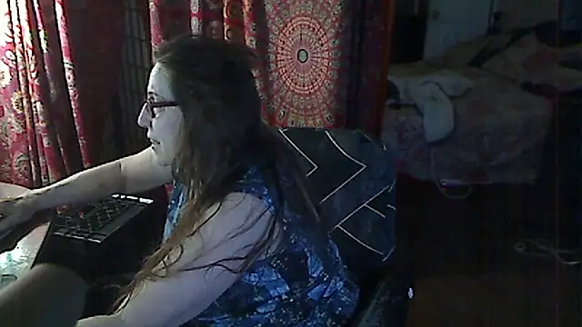 Ireallysquirt online show from February 10, 6:39 am