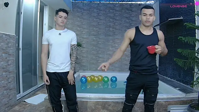 Snapshot of Boysgang_sex chatting on July 12, 11:23 am Boysgang sex online show from July 12, 11:23 am