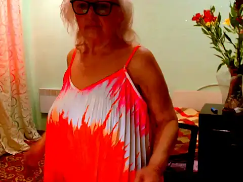 Snapshot of Natali7634 chatting on April 26, 7:17 am Natali7634 online show from April 26, 7:17 am