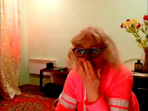Snapshot of Natali7634 chatting on May 2, 10:09 am Natali7634 online show from May 2, 10:09 am