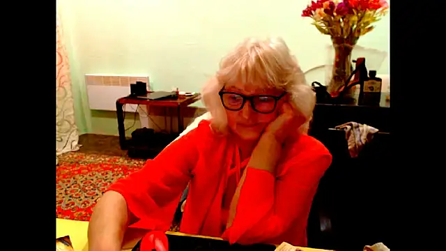 Snapshot of Natali7634 chatting on May 9, 3:45 am Natali7634 online show from May 9, 3:45 am