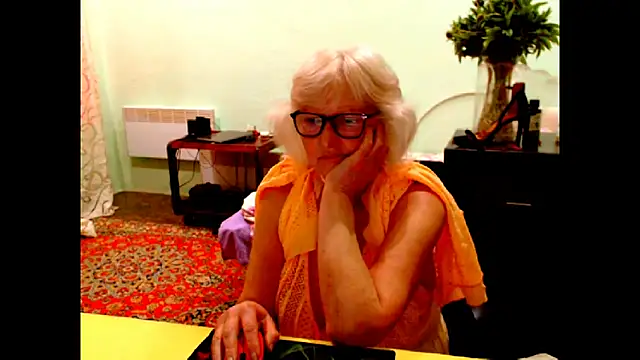 Snapshot of Natali7634 chatting on May 10, 8:08 am Natali7634 online show from May 10, 8:08 am