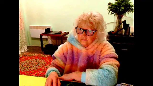 Snapshot of Natali7634 chatting on May 11, 4:40 am Natali7634 online show from May 11, 4:40 am