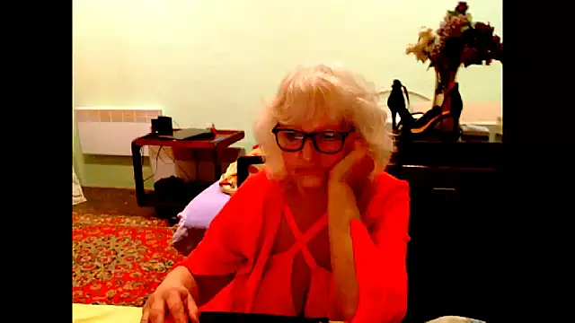 Snapshot of Natali7634 chatting on May 17, 5:05 am Natali7634 online show from May 17, 5:05 am