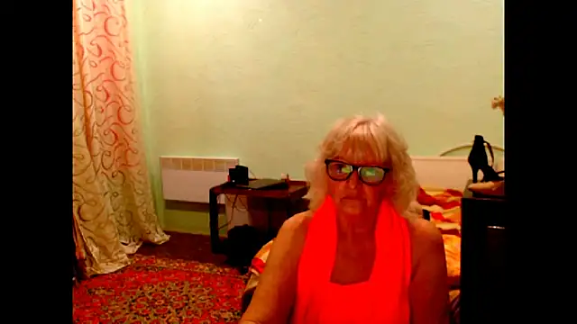 Snapshot of Natali7634 chatting on May 18, 5:19 pm Natali7634 online show from May 18, 5:19 pm
