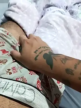 19suhh online show from March 7, 11:24 pm