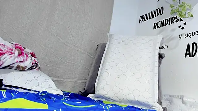 Aronxxs online show from January 7, 9:56 am