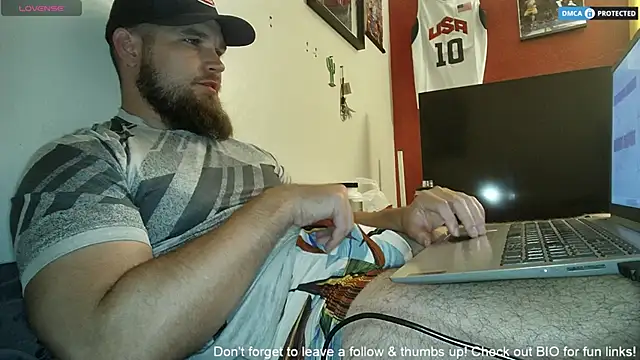 dikdowndaddy online show from June 25, 11:37 am