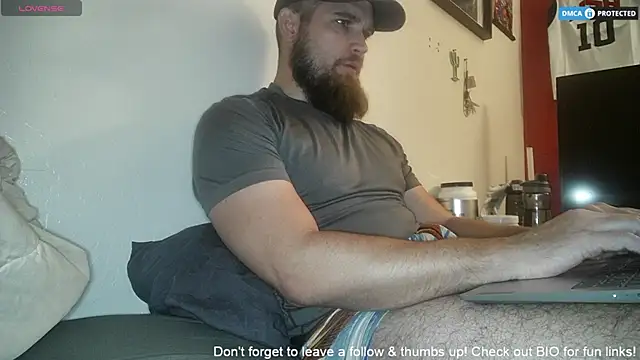 dikdowndaddy online show from August 7, 8:11 pm