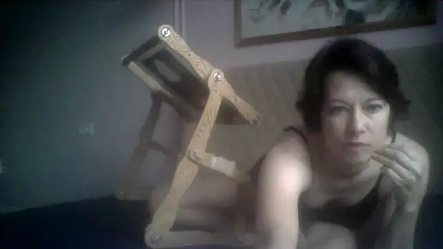 SunElizabeth online show from June 13, 1:25 am