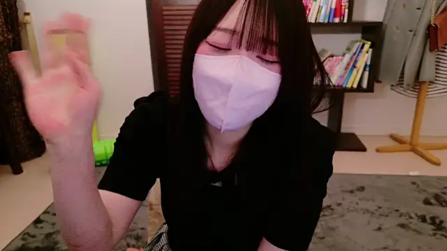 chan yuma tan online show from May 31, 10:11 am