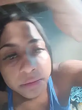 Giselabrunette25 online show from May 27, 2:36 pm