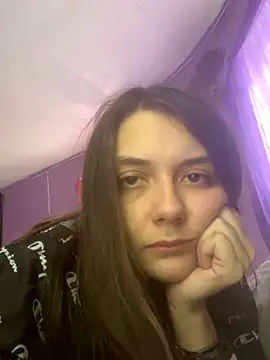 itzcheyduh online show from October 13, 8:53 pm