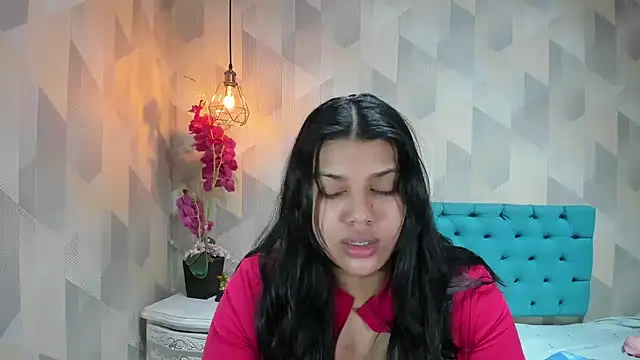 LindaBreeS online show from July 9, 4:27 am