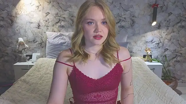Aurora Golden1 online show from May 30, 11:07 am
