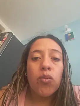  MaripossaSexy  online show from July 4, 5:52 pm