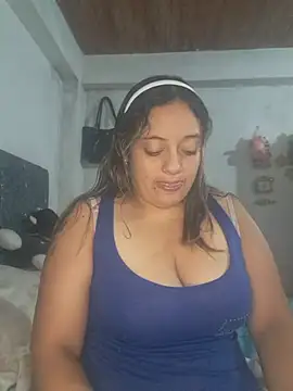  MaripossaSexy  online show from August 9, 6:46 pm