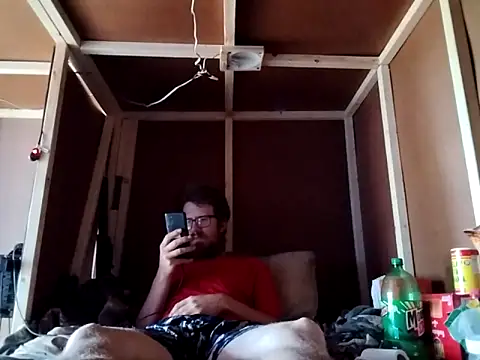 hothippie420 online show from May 25, 4:24 pm