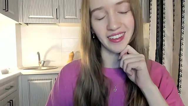 Snapshot of leslie_my_lovee chatting on December 19, 4:36 pm leslie my lovee online show from December 19, 4:36 pm