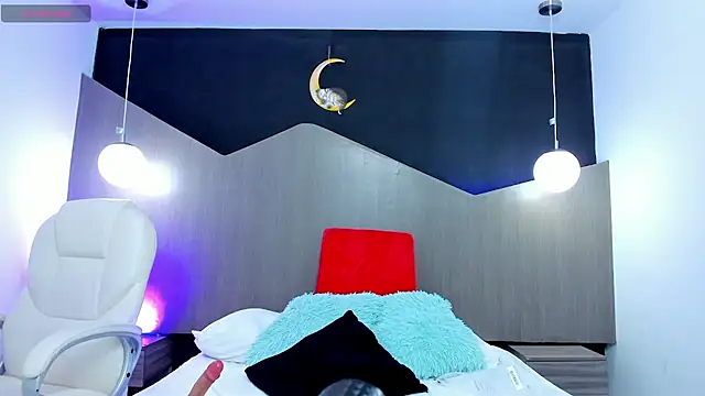 kate evans1 online show from April 23, 12:29 pm