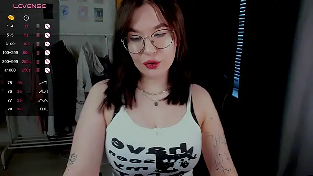 MyNameIsLilith online show from April 11, 5:12 am