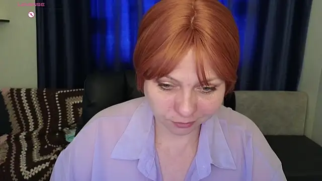 Snapshot of Gray_swann chatting on February 26, 8:02 am Gray swann online show from February 26, 8:02 am