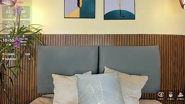 NicolleeEvanss online show from March 12, 3:29 pm